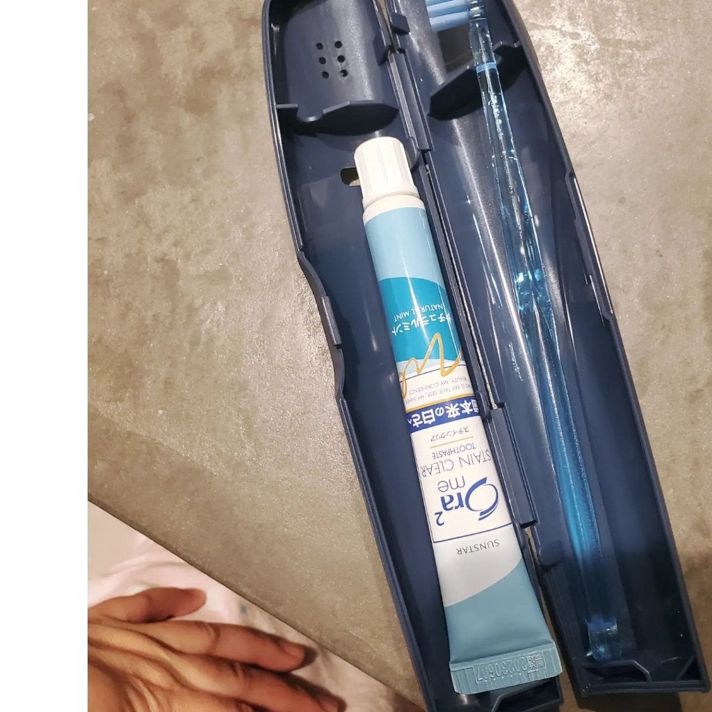 yuuuu.aki on LIPS 「こんにちは🌞最近仕事場に持って行ってる歯ブラシセット💓オーラー..」(5枚目)