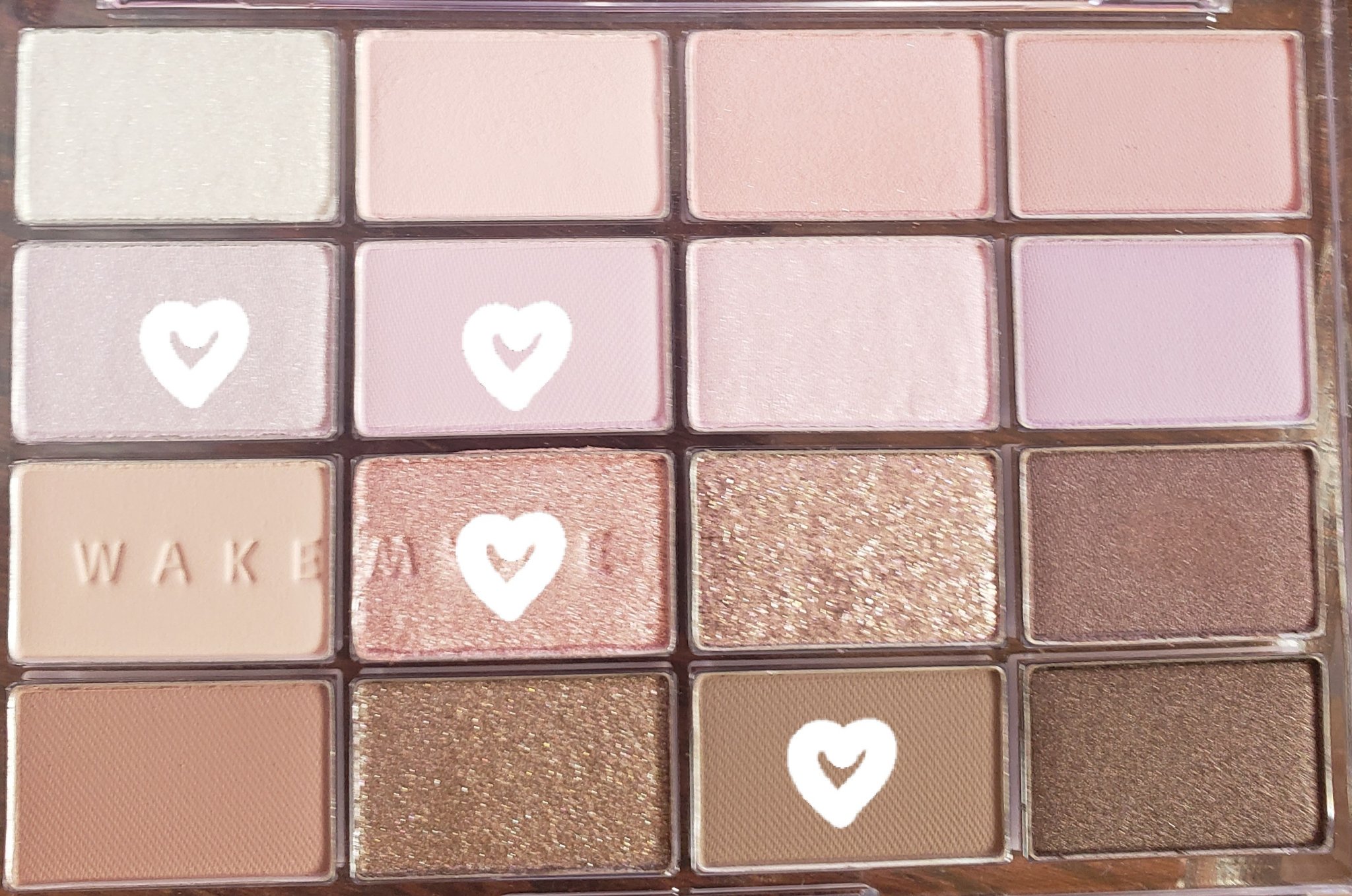 ソフトブラーリングアイパレット/wakemake/アイシャドウパレットを使ったクチコミ（2枚目）