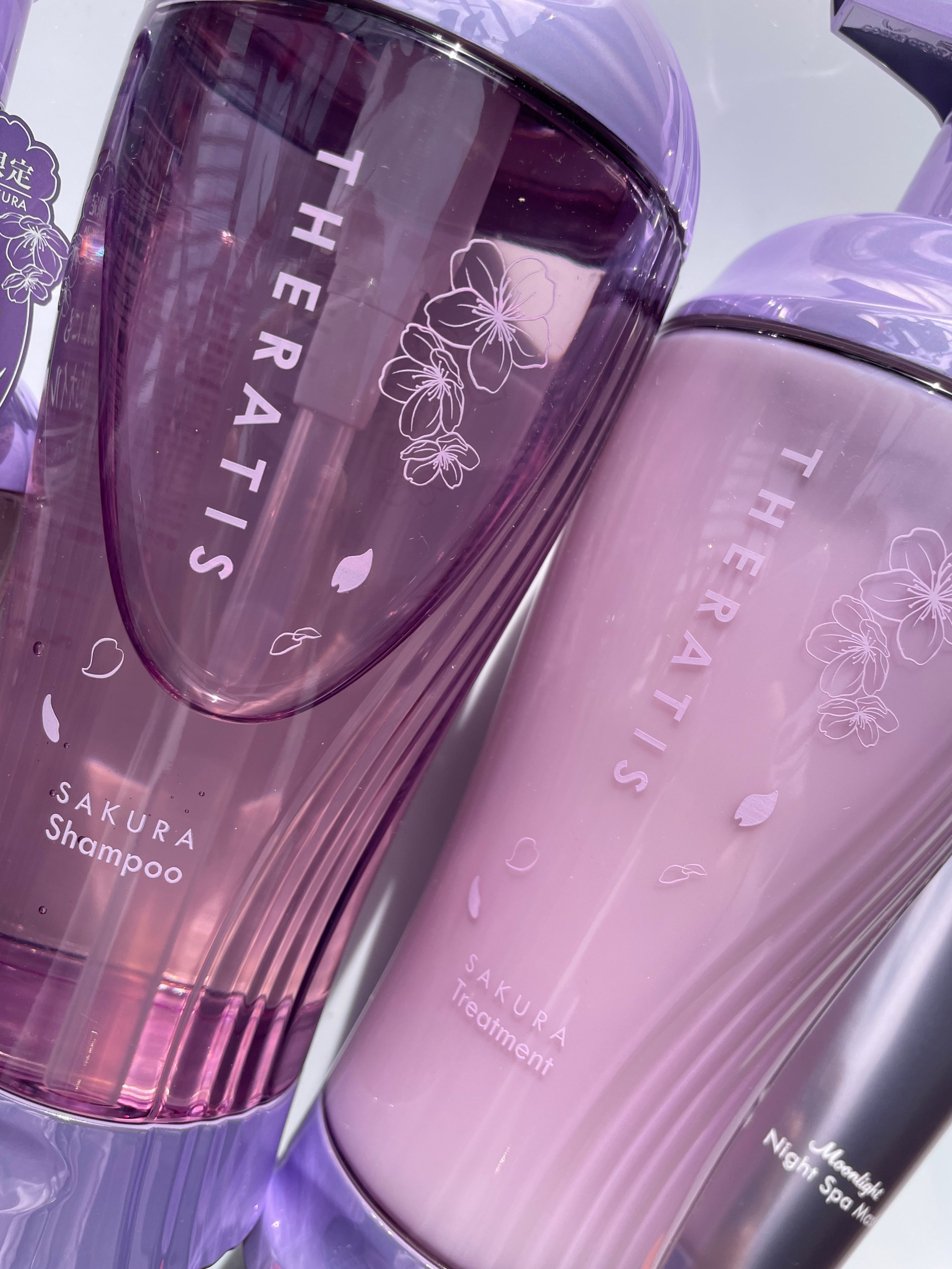 セラティス サクラ ムーンライト スリーク トリプルセット/THERATIS/市販シャンプーを使ったクチコミ（1枚目）