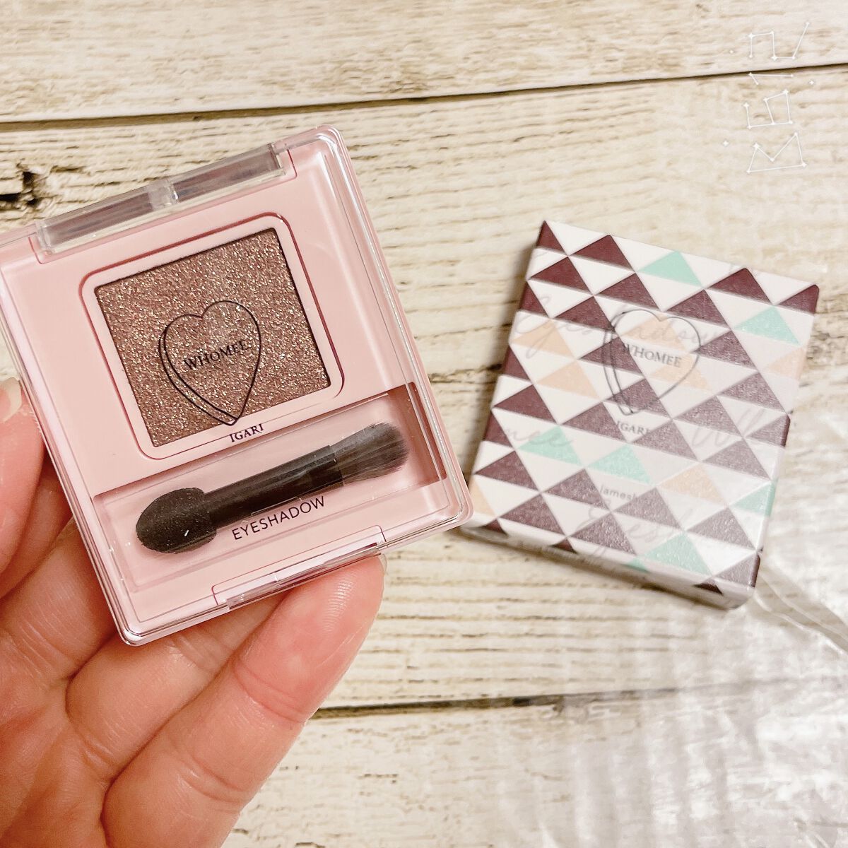 フーミー シングルラメシャドウ/WHOMEE/単色アイシャドウを使ったクチコミ（1枚目）