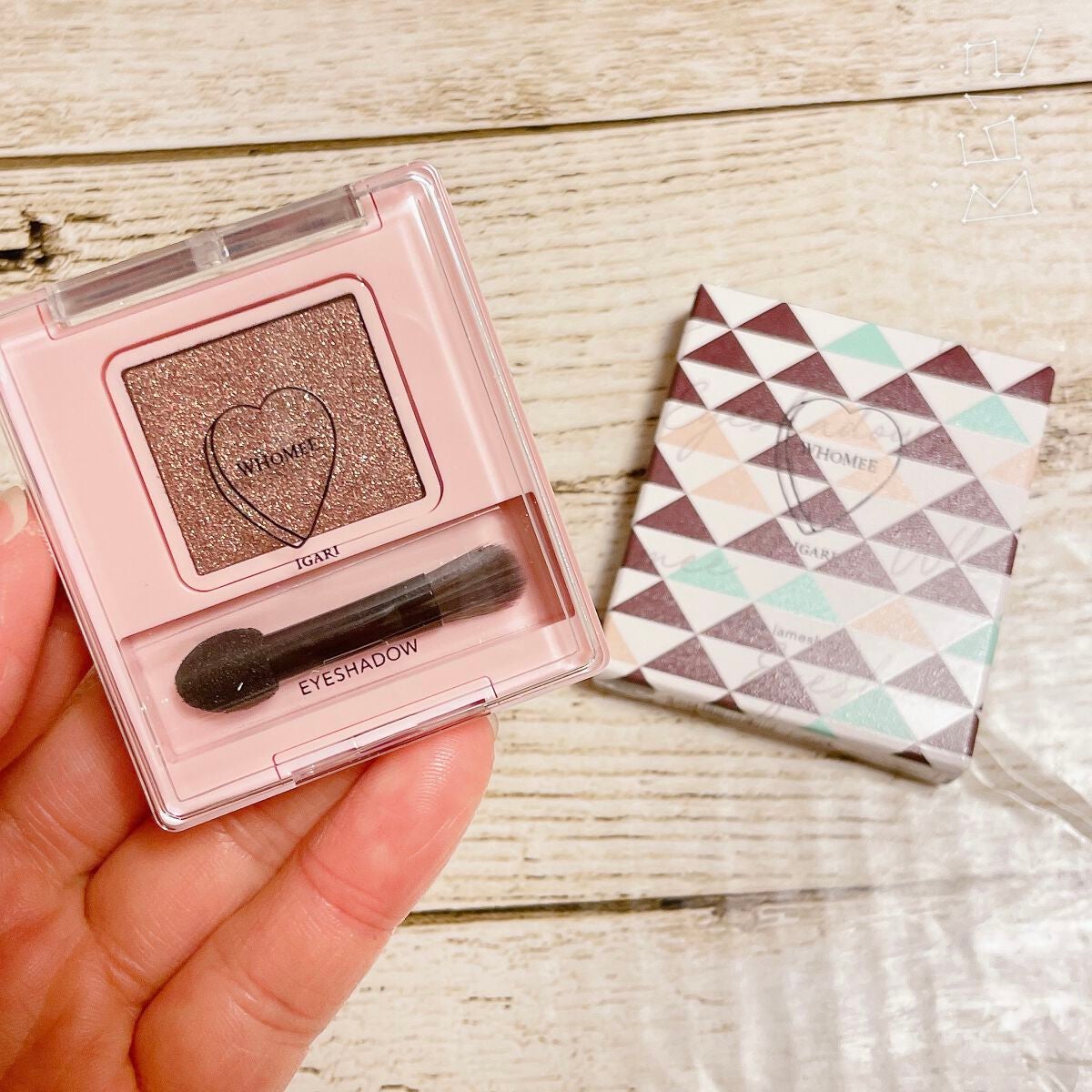 フーミー シングルラメシャドウ/WHOMEE/単色アイシャドウを使ったクチコミ(1枚目)