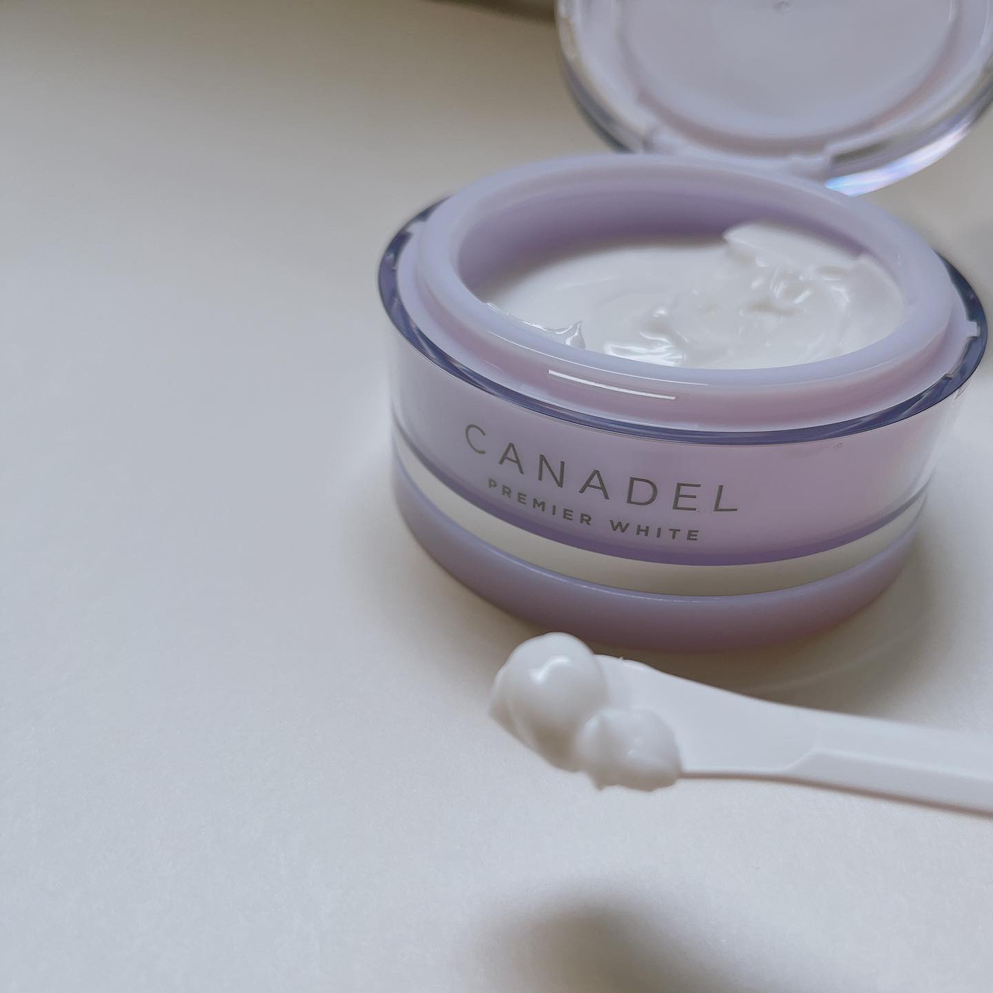 CANADEL プレミアホワイト オールインワンのクチコミ「⋆⋅⋅⋅⊱∘──────∘⊰⋅⋅⋅⋆

2023.11.4

『カナデル プレミアホワイト』
.....」（3枚目）