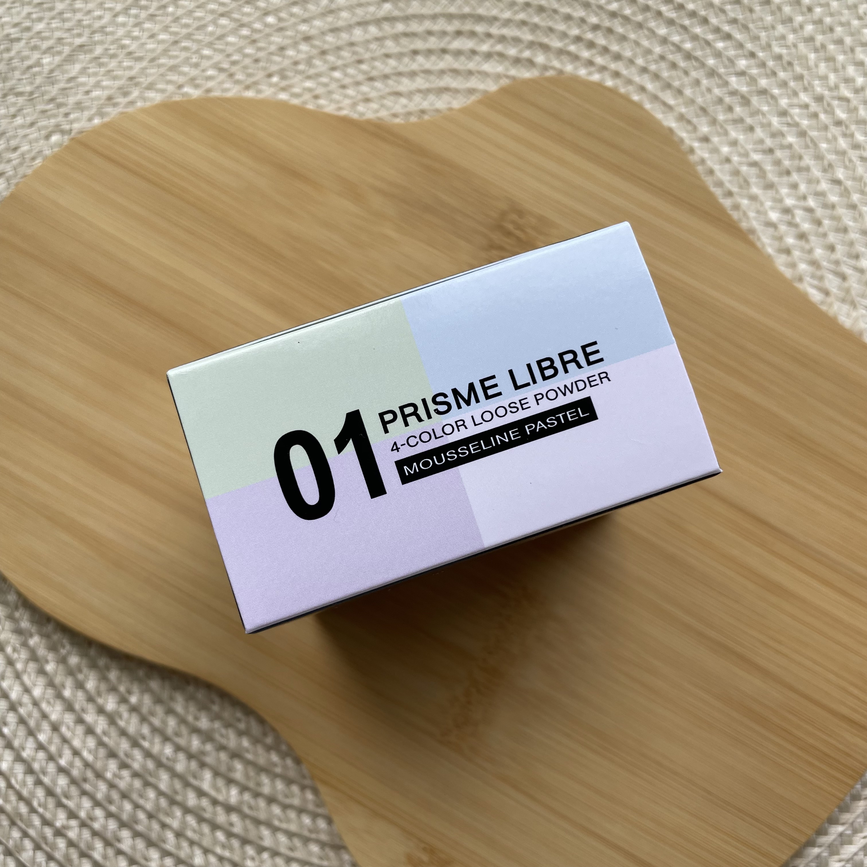 プリズム・リーブル/GIVENCHY/ルースパウダーを使ったクチコミ（3枚目）