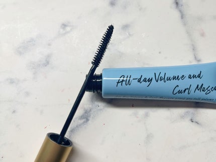 オールデイ ボリュームアンドカールマスカラ/Milk Touch/マスカラを使ったクチコミ(2枚目)