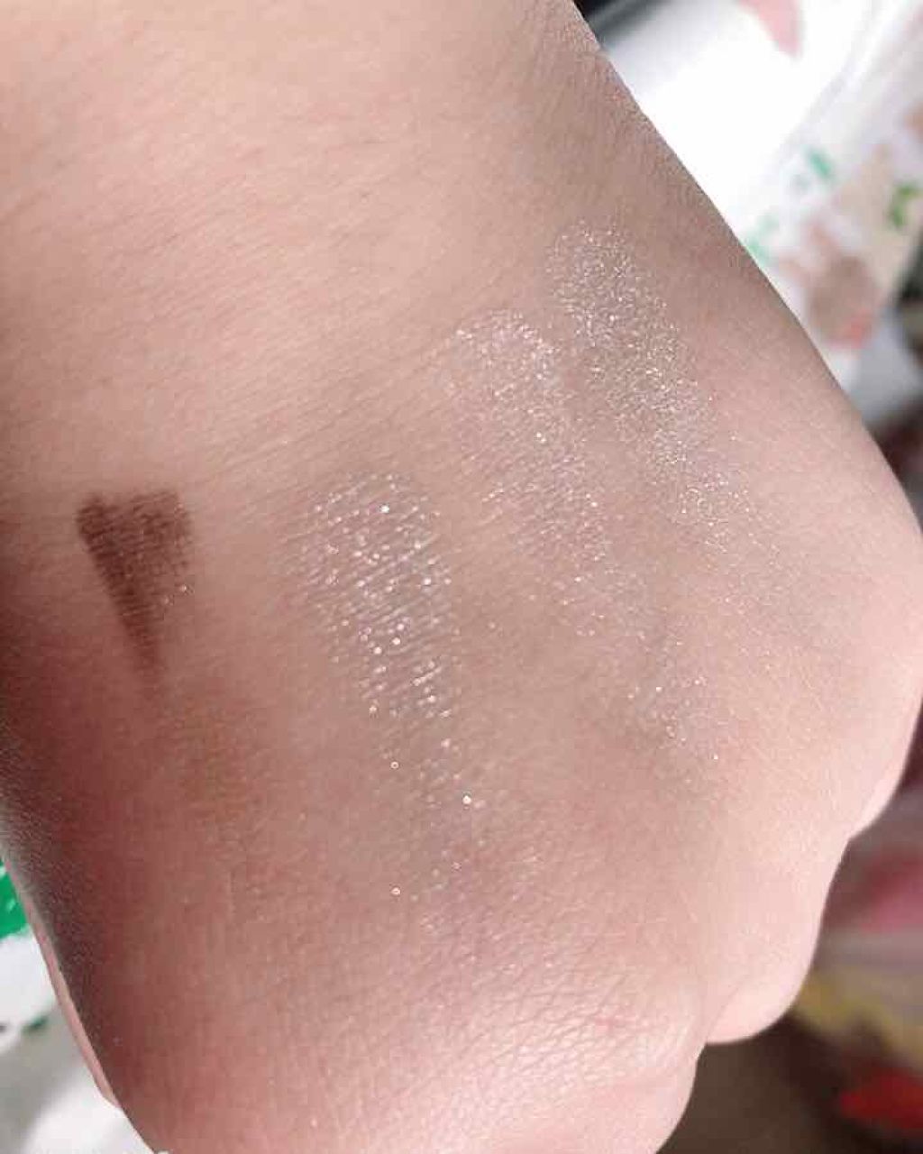 ブラウンシェードアイズN WT-1オフホワイト/KATE/アイシャドウパレットを使ったクチコミ（2枚目）