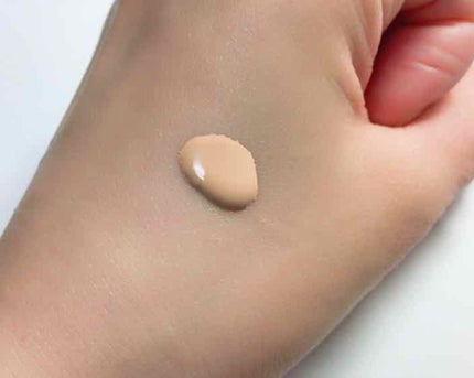 オイルブロック ファンデーション ナチュラルベージュ/ettusais/リキッドファンデーションを使ったクチコミ(2枚目)