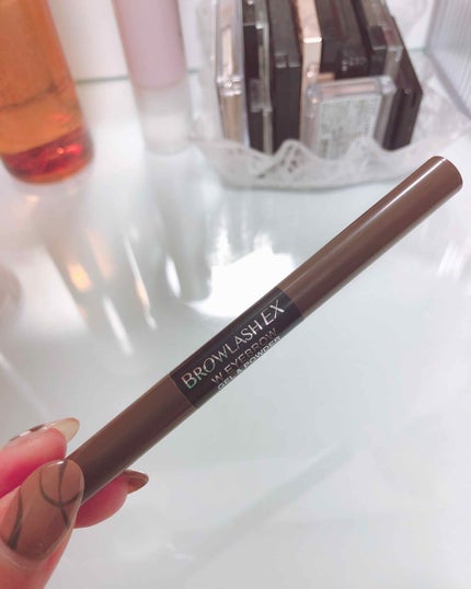 ブロウラッシュEX ウォーターストロング Wアイブロウ (ジェルペンシル&パウダー)/ブロウラッシュ/パウダーアイブロウを使ったクチコミ(1枚目)