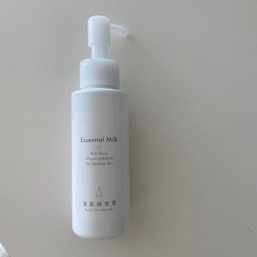 良肌研究室 泡洗顔料のクチコミ「@ryoki.lab
良肌研究室
泡洗顔、化粧水、乳液の
3ステップで簡単スキンケア💫

敏感.....」（2枚目）