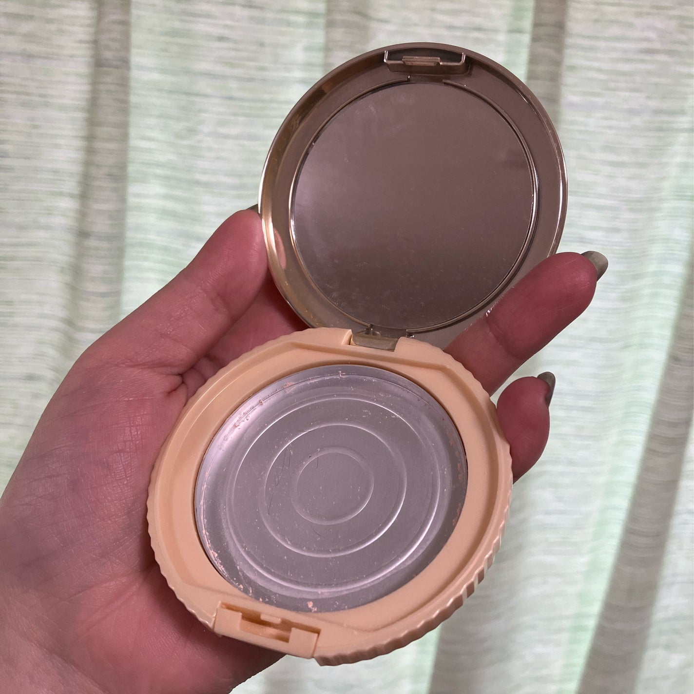 【旧品】マシュマロフィニッシュパウダー/キャンメイク/プレストパウダーを使ったクチコミ(1枚目)