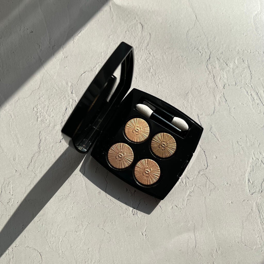 レ キャトル オンブル/CHANEL/アイシャドウパレットを使ったクチコミ(1枚目)