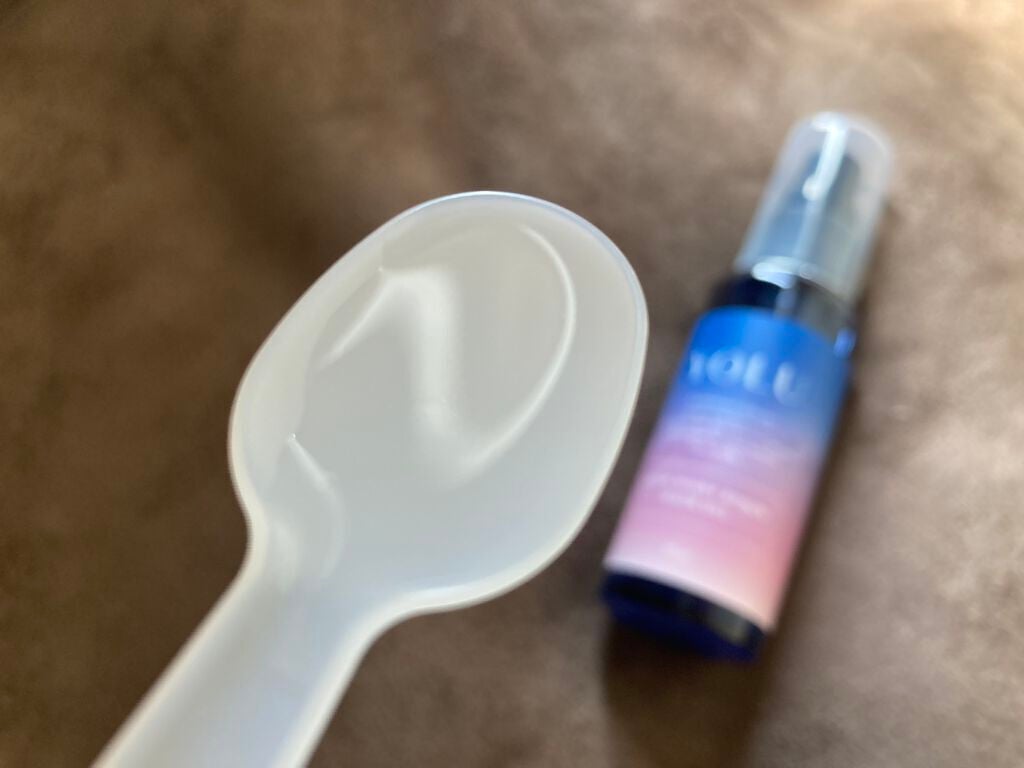 カームナイトリペアヘアオイル/YOLU/ヘアオイルを使ったクチコミ(2枚目)