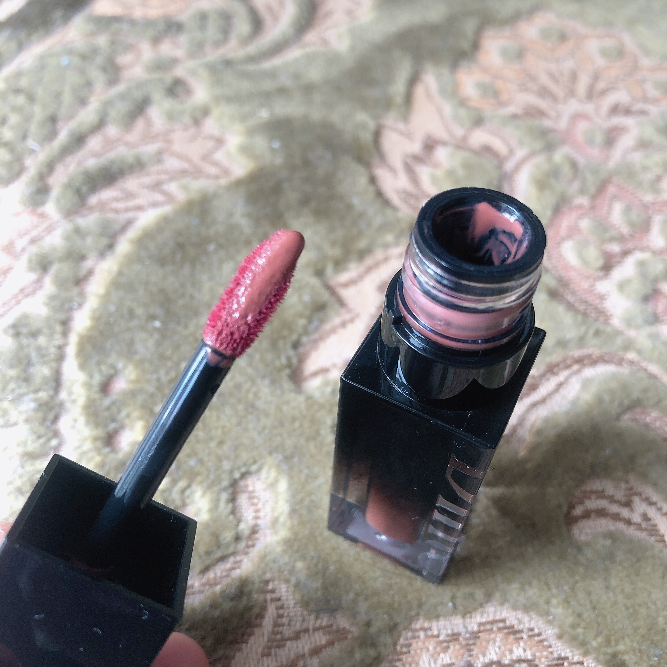 ブラーグロイリップティント 213 リベルタス/Dinto/リップティントを使ったクチコミ（1枚目）