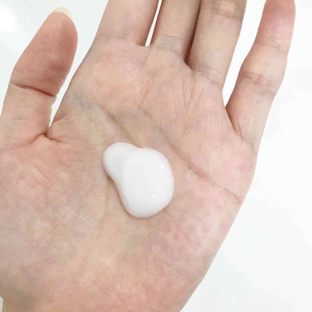 tomto on LIPS 「👱🏻♀️美容皮膚科医が監修乾燥性敏感肌のためのクレンジング💆..」(2枚目)