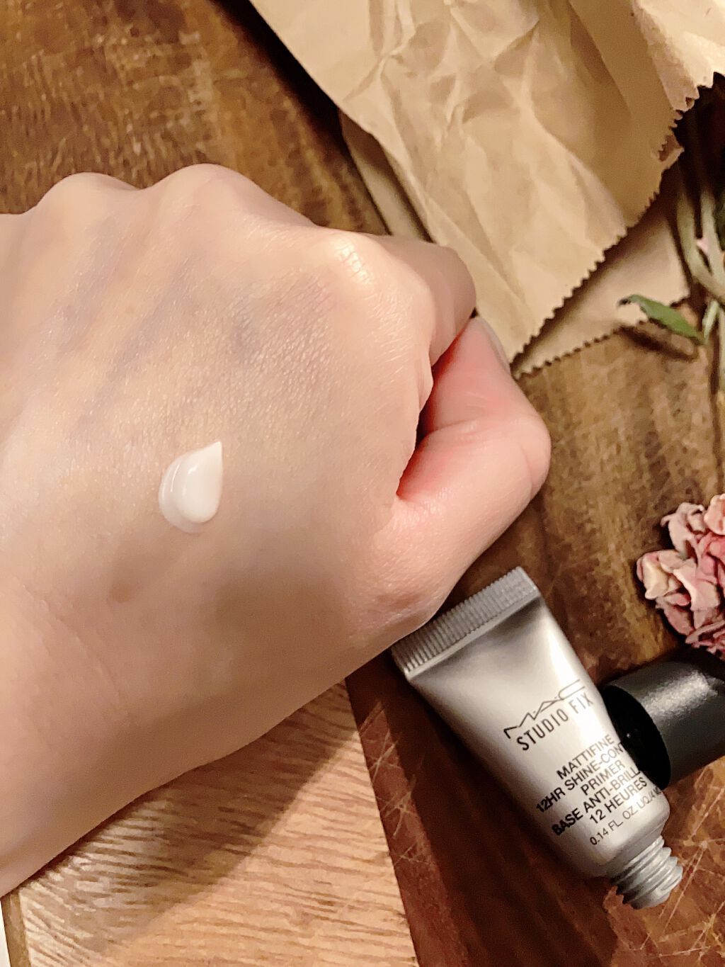 スタジオ フィックス マッティファイン シャイン コントロール プライマー/M・A・C/化粧下地を使ったクチコミ(4枚目)