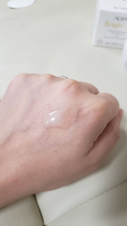 ブライトジェル/アルシアン/フェイスクリームを使ったクチコミ(3枚目)