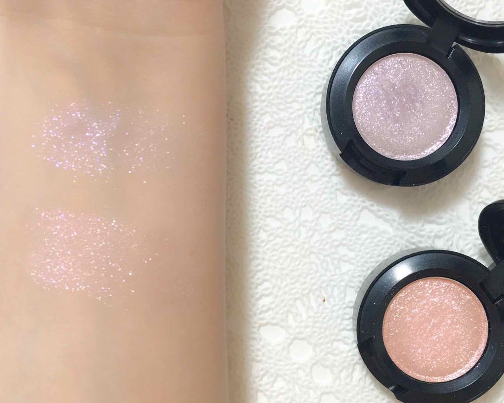 ダズルシャドウ シャイン デライト/M・A・C/単色アイシャドウを使ったクチコミ（2枚目）