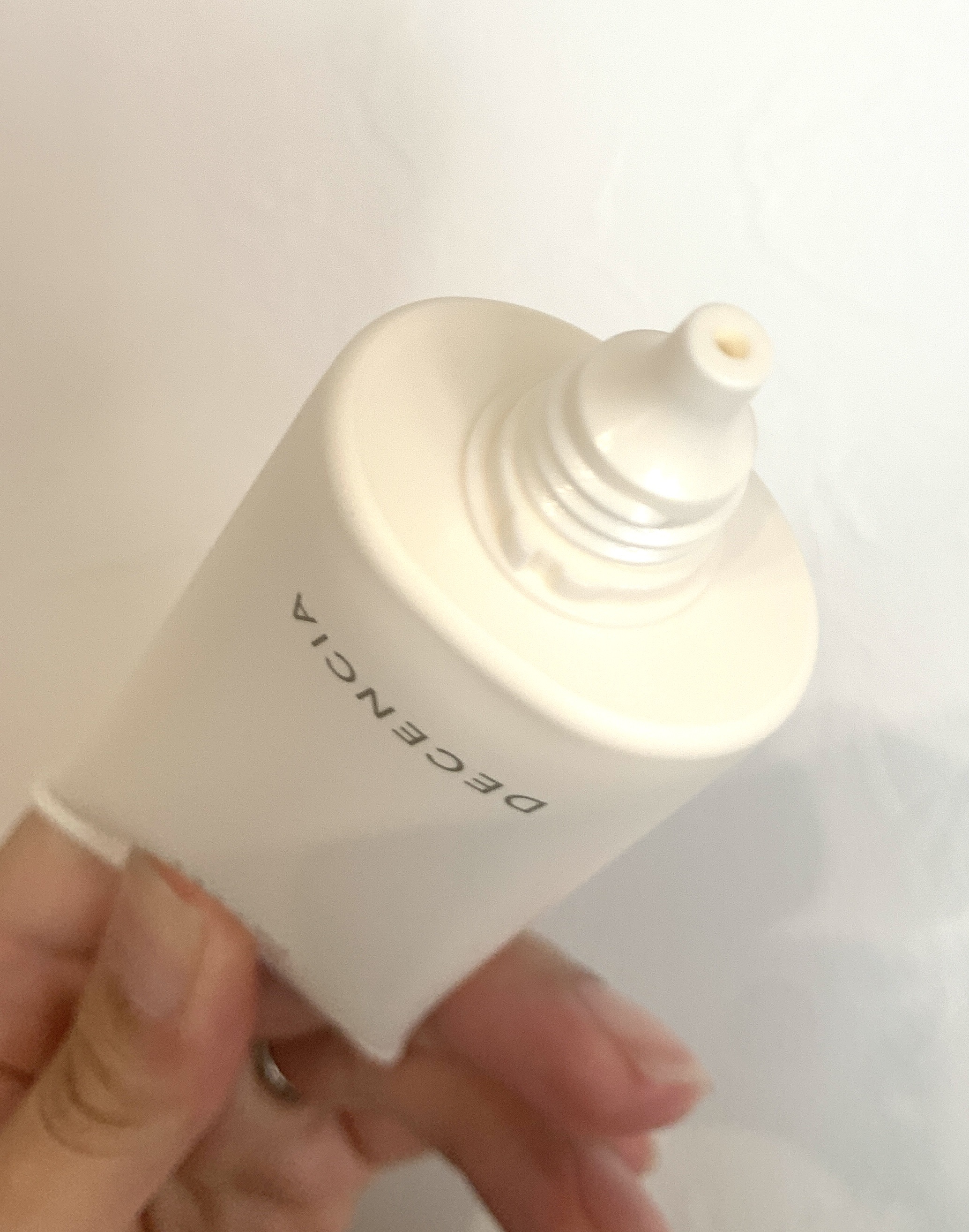 ディセンシア フローレス UVプロテクター/DECENCIA/日焼け止めローションを使ったクチコミ（2枚目）