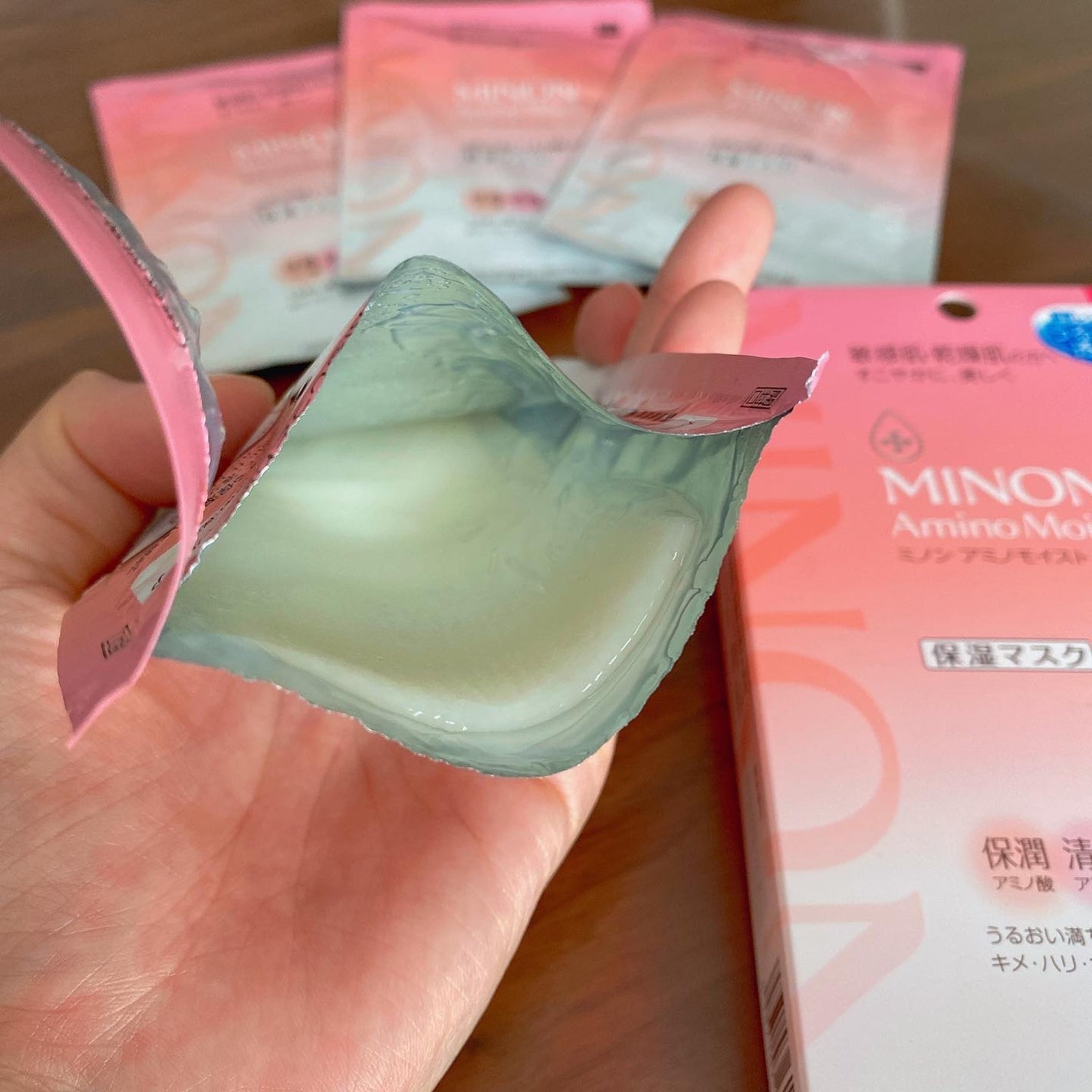 ミノン アミノモイスト ぷるぷるしっとり肌マスク/ミノン/シートマスク・パックを使ったクチコミ(3枚目)