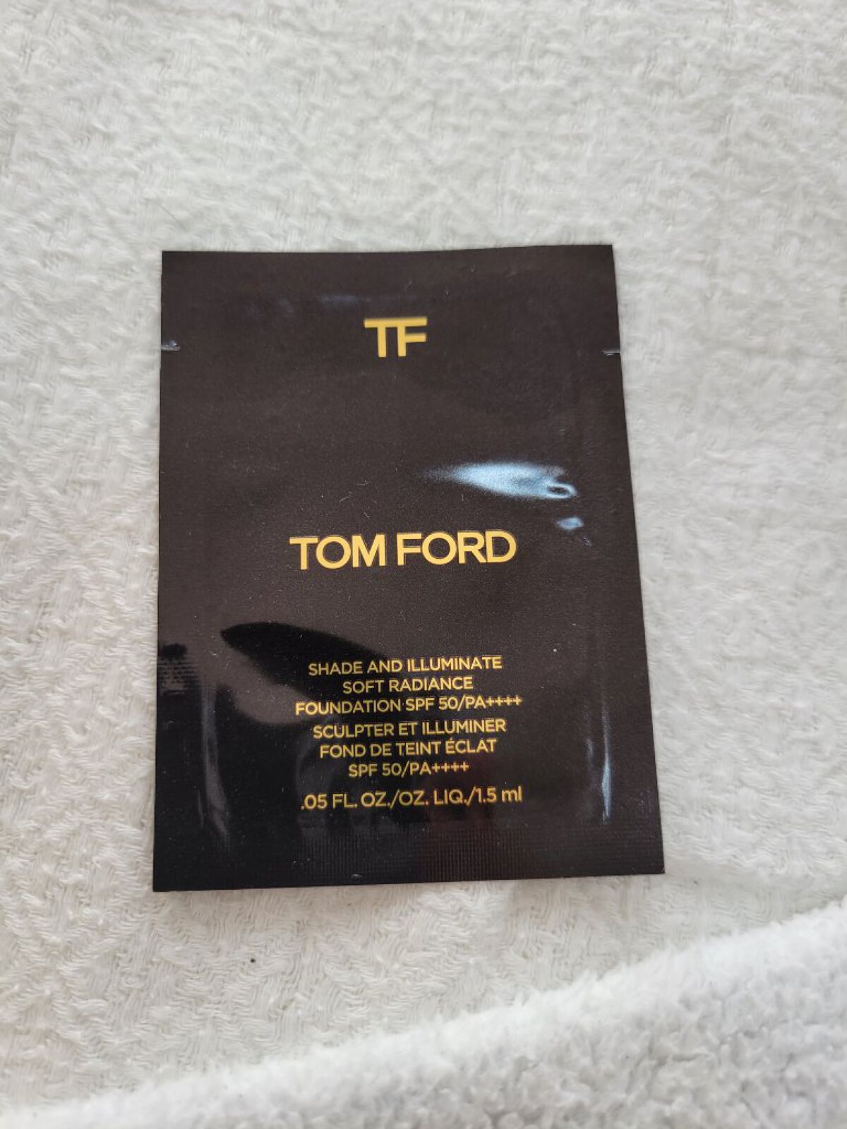 シェイド アンド イルミネイト ソフト ラディアンス ファンデーション SPF 50 0.3 アイボリー シルク/TOM FORD BEAUTY/リキッドファンデーションを使ったクチコミ（1枚目）