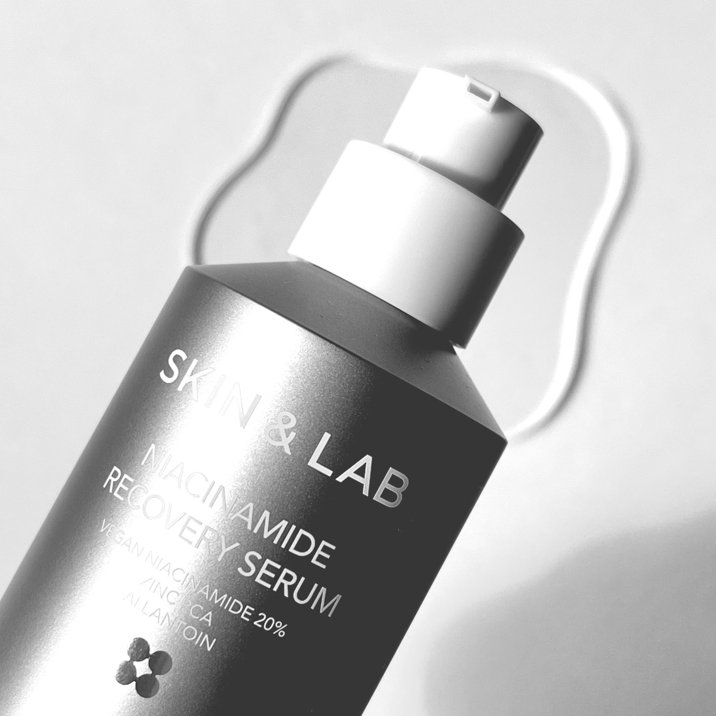 ヴィーガンナイアシンアミドリカバリーセラム/SKIN&LAB/美容液を使ったクチコミ(2枚目)