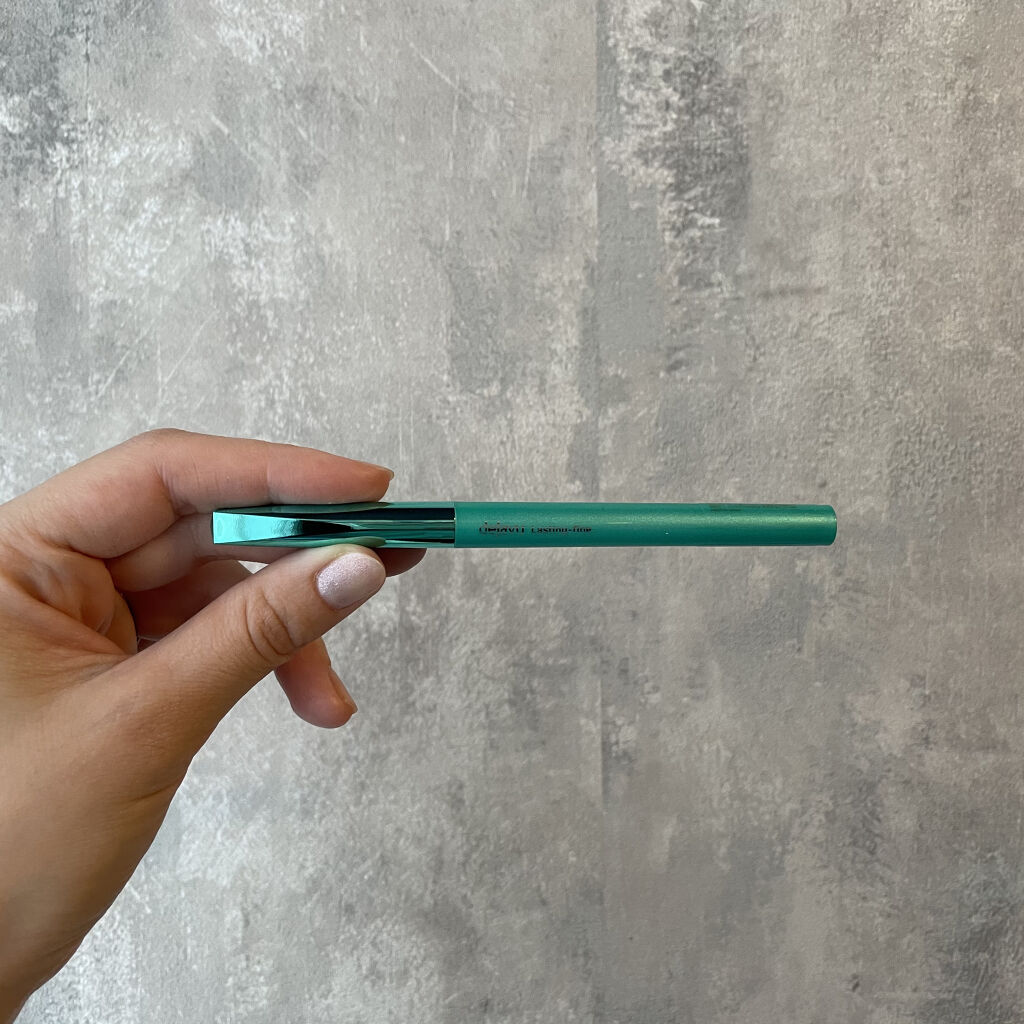 「密着アイライナー」クリームペンシル/デジャヴュ/ペンシルアイライナーを使ったクチコミ（3枚目）