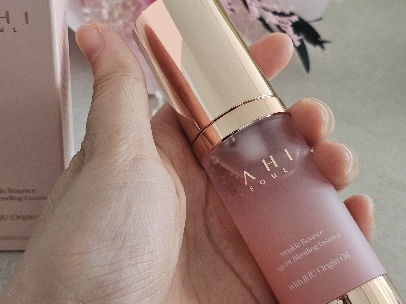 WRバウンス スキンフィット ブレンディング エッセンス/KAHI/美容液を使ったクチコミ（3枚目）
