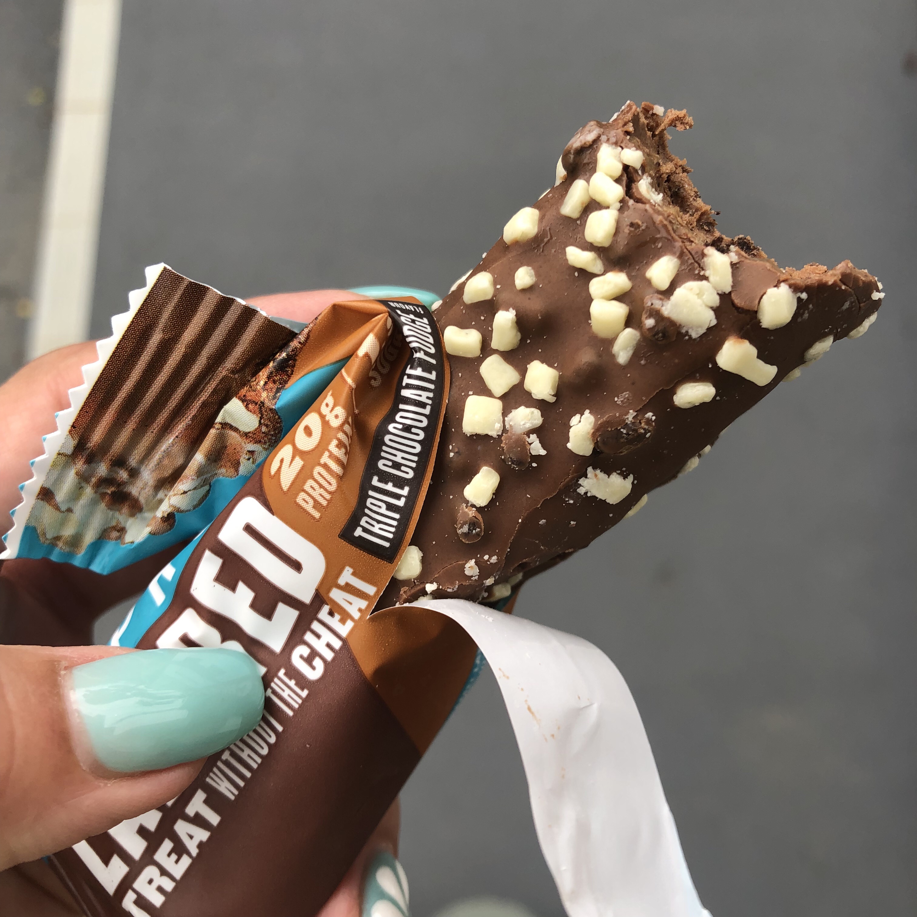 LAYERED PROTEIN BAR/MYPROTEIN/プロテインバーを使ったクチコミ（1枚目）
