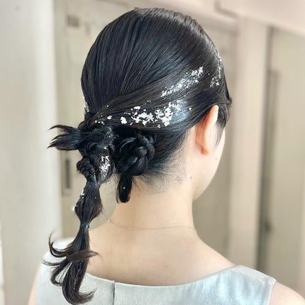 CHIHIRO/美容師/ヘアアレンジ on LIPS 「人気の編みおろしアレンジ6選🎀【保存】してカウンセリングでお使..」(4枚目)