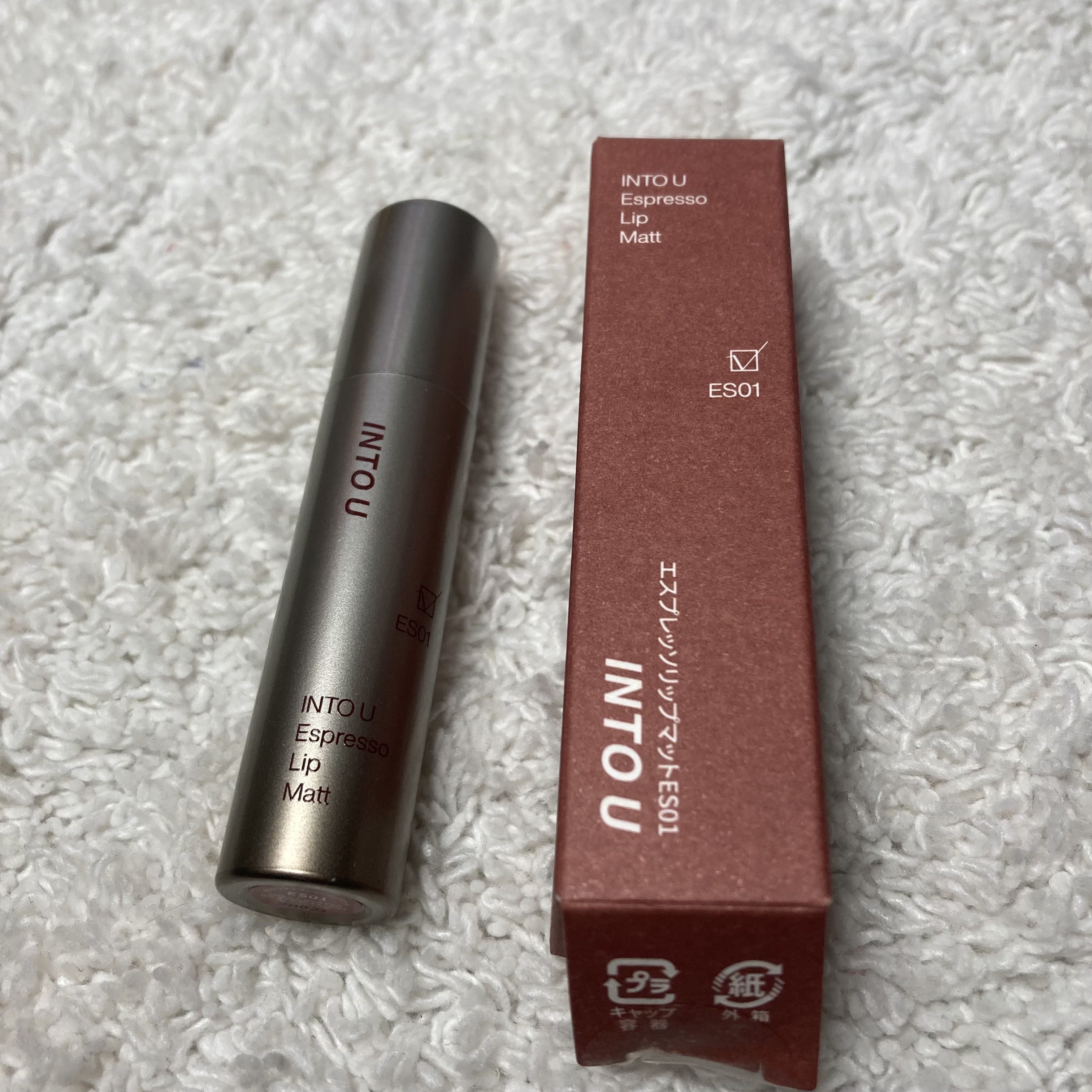 エスプレッソリップマット/INTO U/口紅を使ったクチコミ（2枚目）