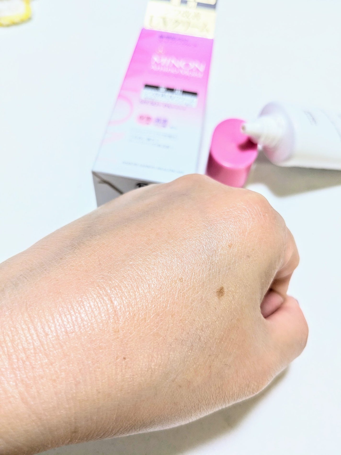 ミノン アミノモイスト エイジングケア デイクリームUV/ミノン/日焼け止めクリームを使ったクチコミ(3枚目)