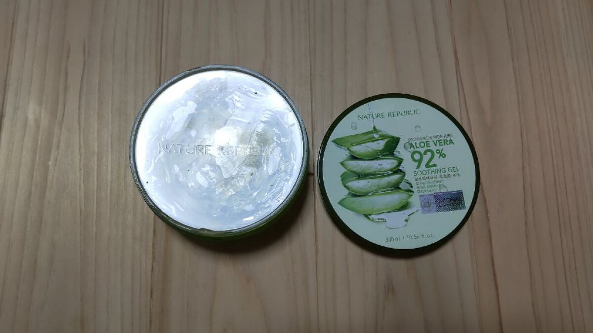 マイルド&モイスチャーアロエジェル/ネイチャーリパブリック/ボディローションを使ったクチコミ(3枚目)