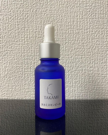 HR on LIPS 「タカミスキンピールを愛用して一年が経ちました。タカミスキンピー..」(1枚目)