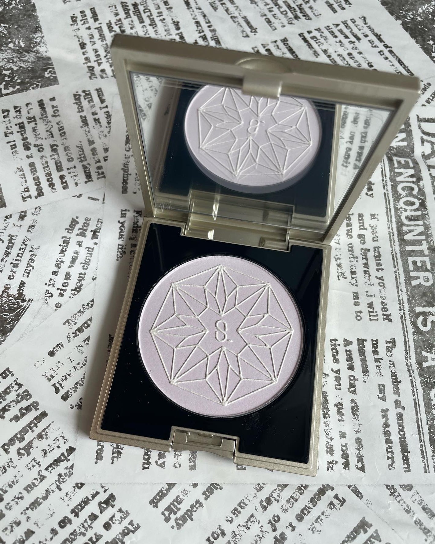 20th アニバーサリー フェイス コンパクト/SUQQU/パウダーハイライトを使ったクチコミ(1枚目)