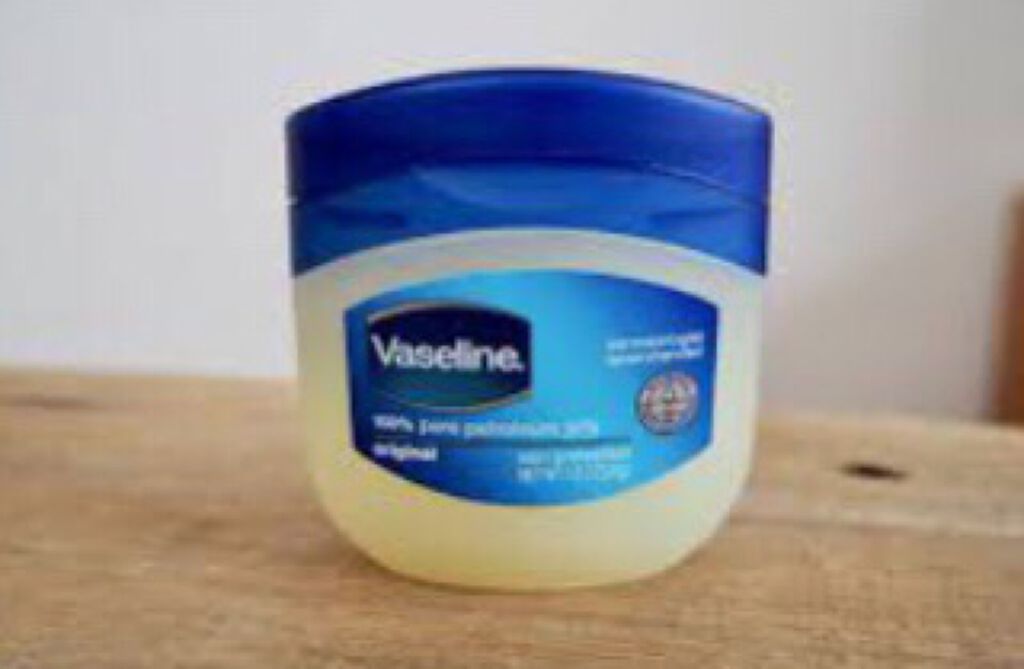 オリジナル ピュアスキンジェリー/ヴァセリン/ボディクリームを使ったクチコミ（1枚目）