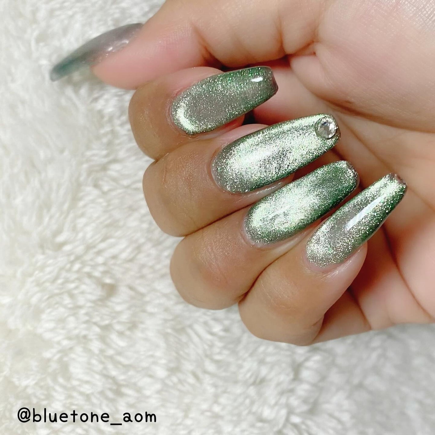 ニュアンスマグジェル/lem./ジェルネイルを使ったクチコミ(4枚目)