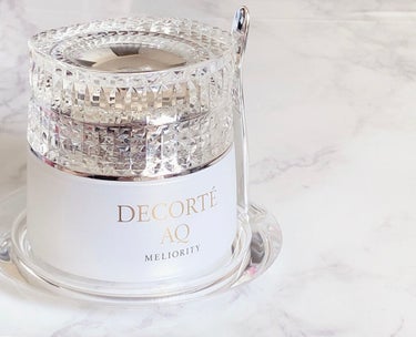 DECORTÉ AQ ミリオリティ インテンシブ デイクリーム のクチコミ「なんて良いクリーム！！コスメデコルテ、割と相性いいものが多いんですがこれは久々に驚いたほど使い.....」（2枚目）