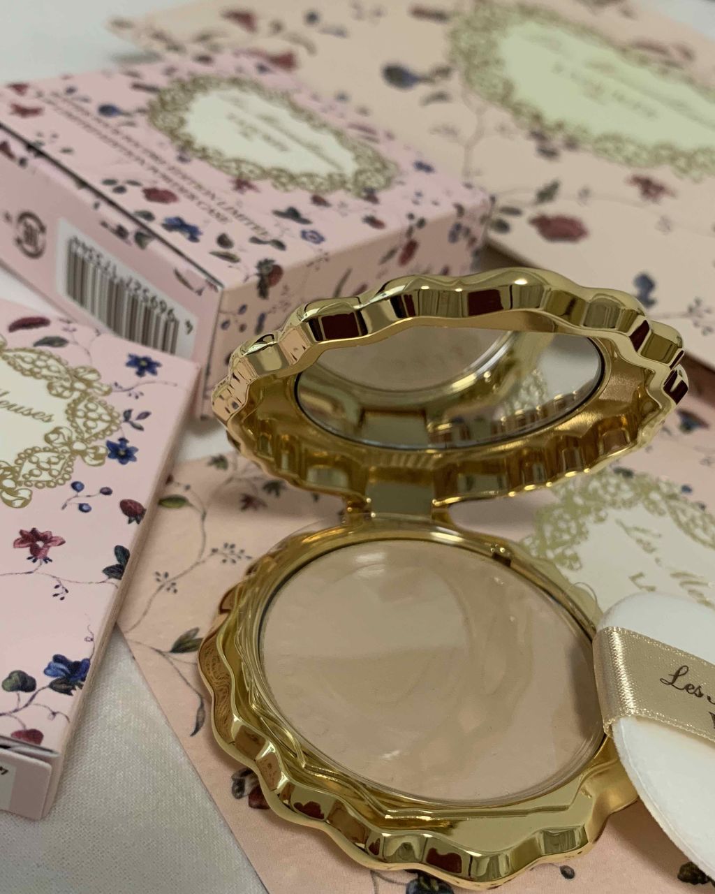 パウダー ファンデーション/レ・メルヴェイユーズ ラデュレ/パウダーファンデーションを使ったクチコミ(3枚目)