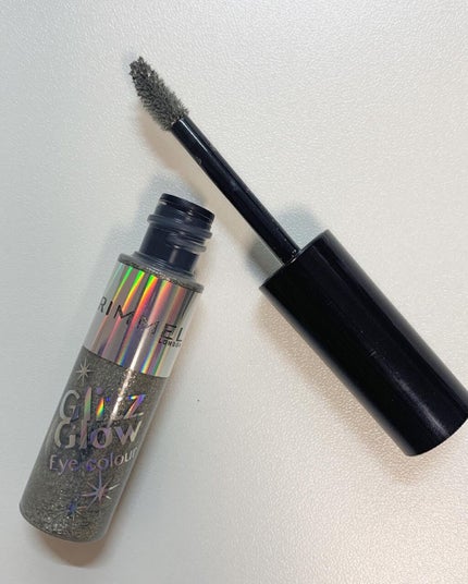 グリッツ グロウ アイカラー/リンメル ロンドン/リキッドアイシャドウを使ったクチコミ(2枚目)