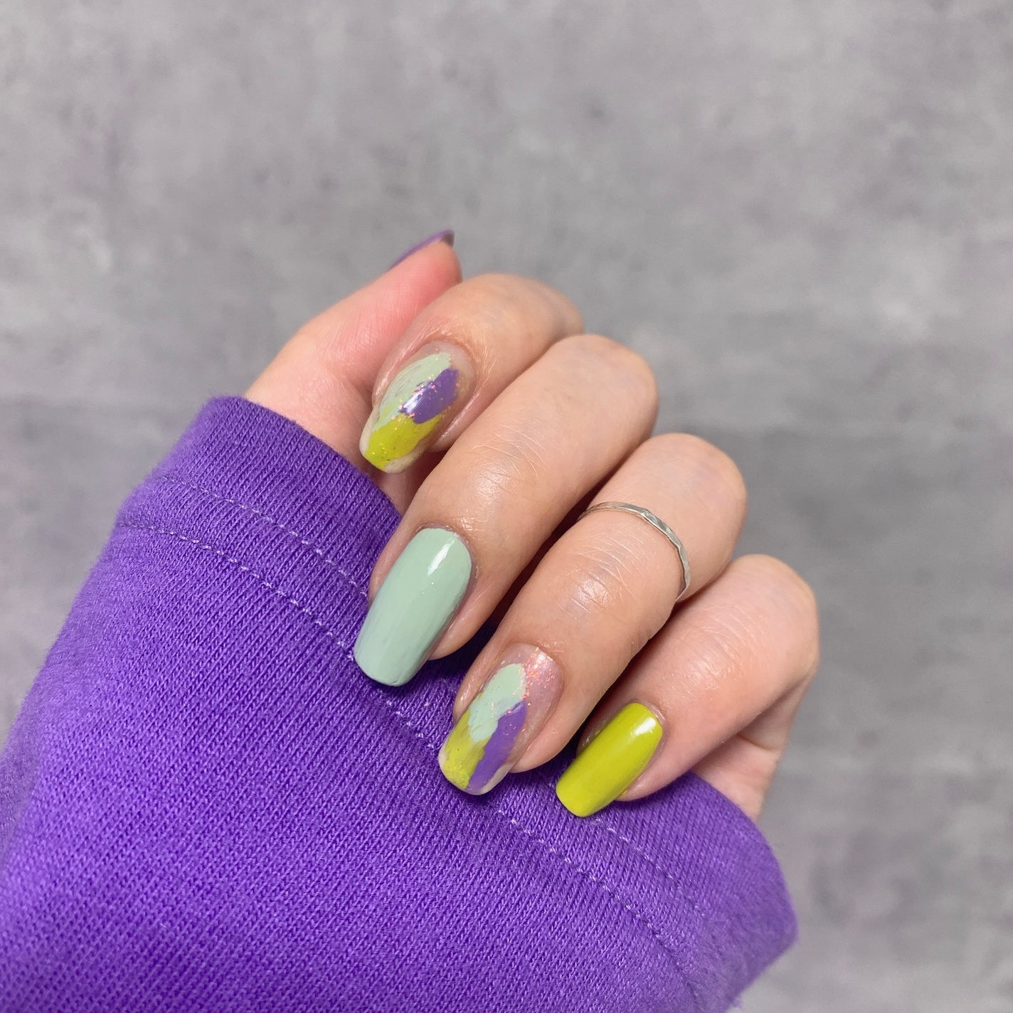 ジェルフィニッシュ ネイルカラー/サリーハンセン/マニキュアを使ったクチコミ(6枚目)