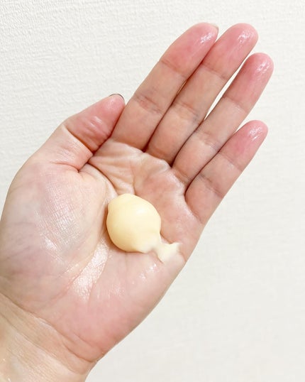 スーパーリッチシャイン ダメージリペア とろとろ補修トリートメント/LUX/洗い流すヘアトリートメントを使ったクチコミ(2枚目)