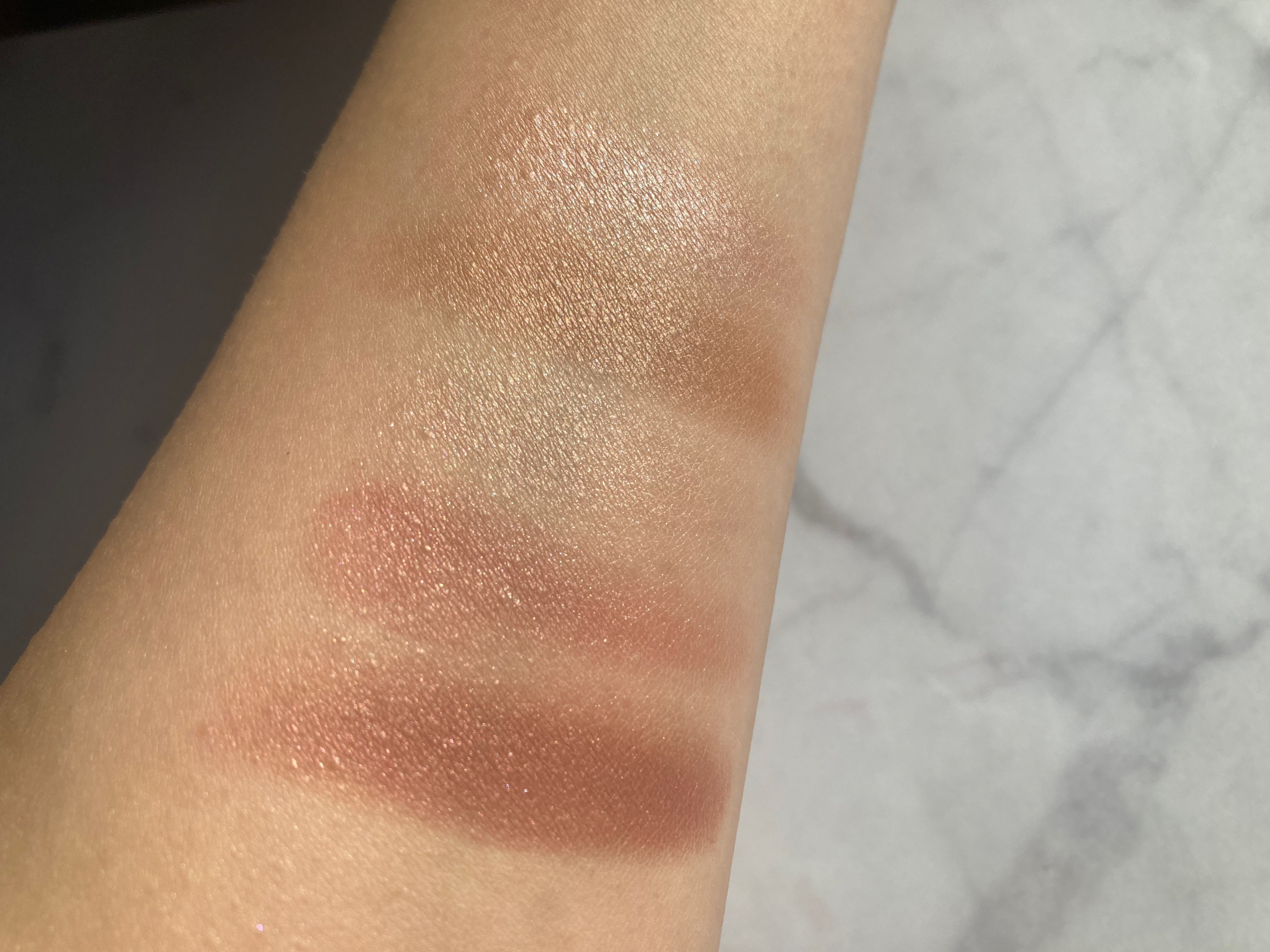 シグニチャー カラー アイズ 140 雅空 -MIYABIZORA（限定色）/SUQQU/アイシャドウパレットを使ったクチコミ（3枚目）