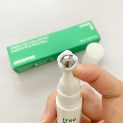 グリーンティーシード モイスト アイ&フェイスボール/innisfree/美容液を使ったクチコミ(4枚目)