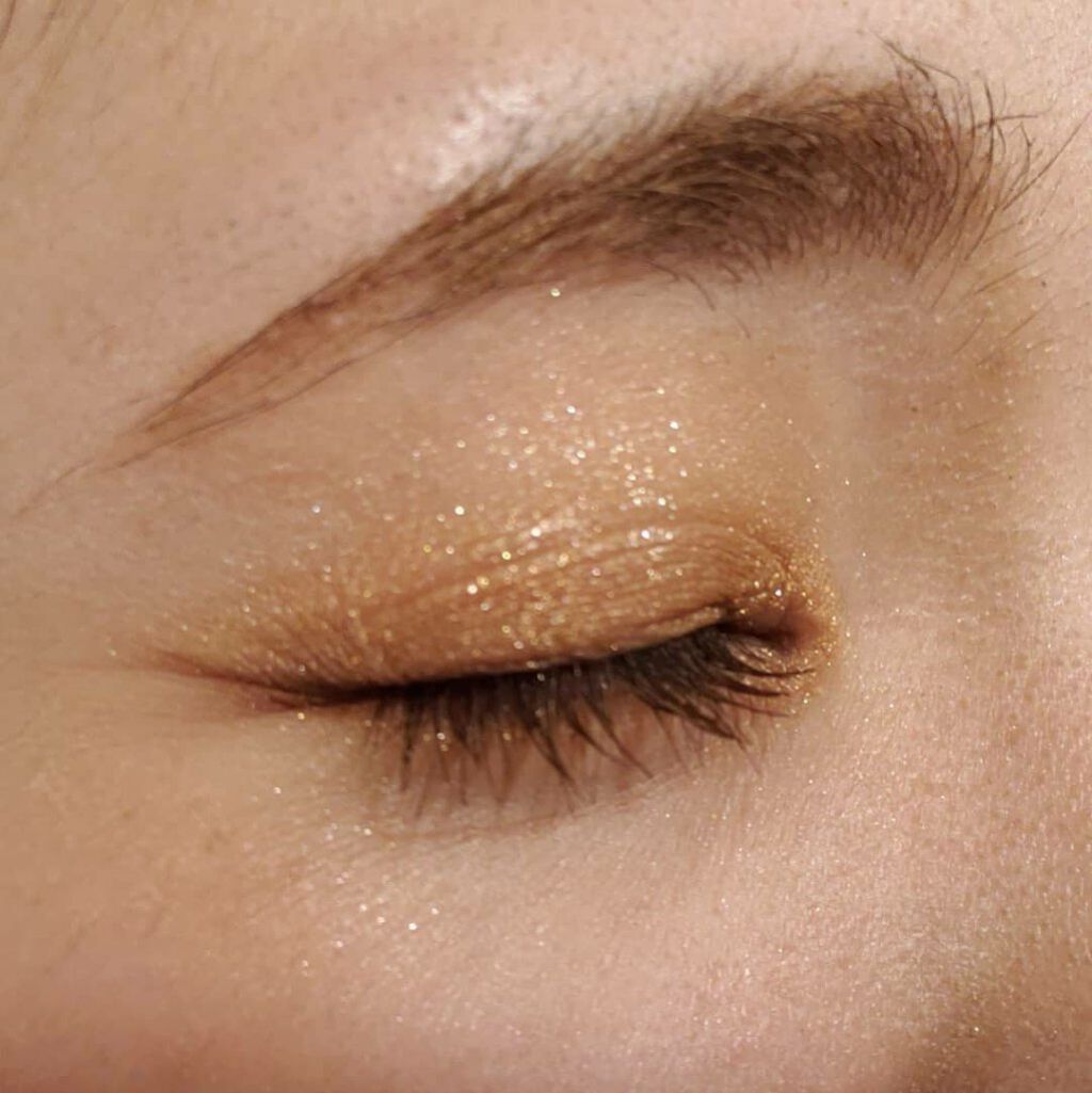 アディクション ザ アイシャドウ スパークル/ADDICTION/単色アイシャドウを使ったクチコミ（2枚目）