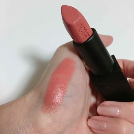 オーデイシャスリップスティック/NARS/口紅を使ったクチコミ(2枚目)