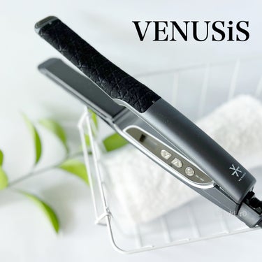 VENUSiS ストレートヘアアイロン  VAS-9300のクチコミ「\軽くて使いやすいヘアアイロン/

サラサラストレートに憧れてるなら
ヴィナシスのヘアアイロン.....」（1枚目）