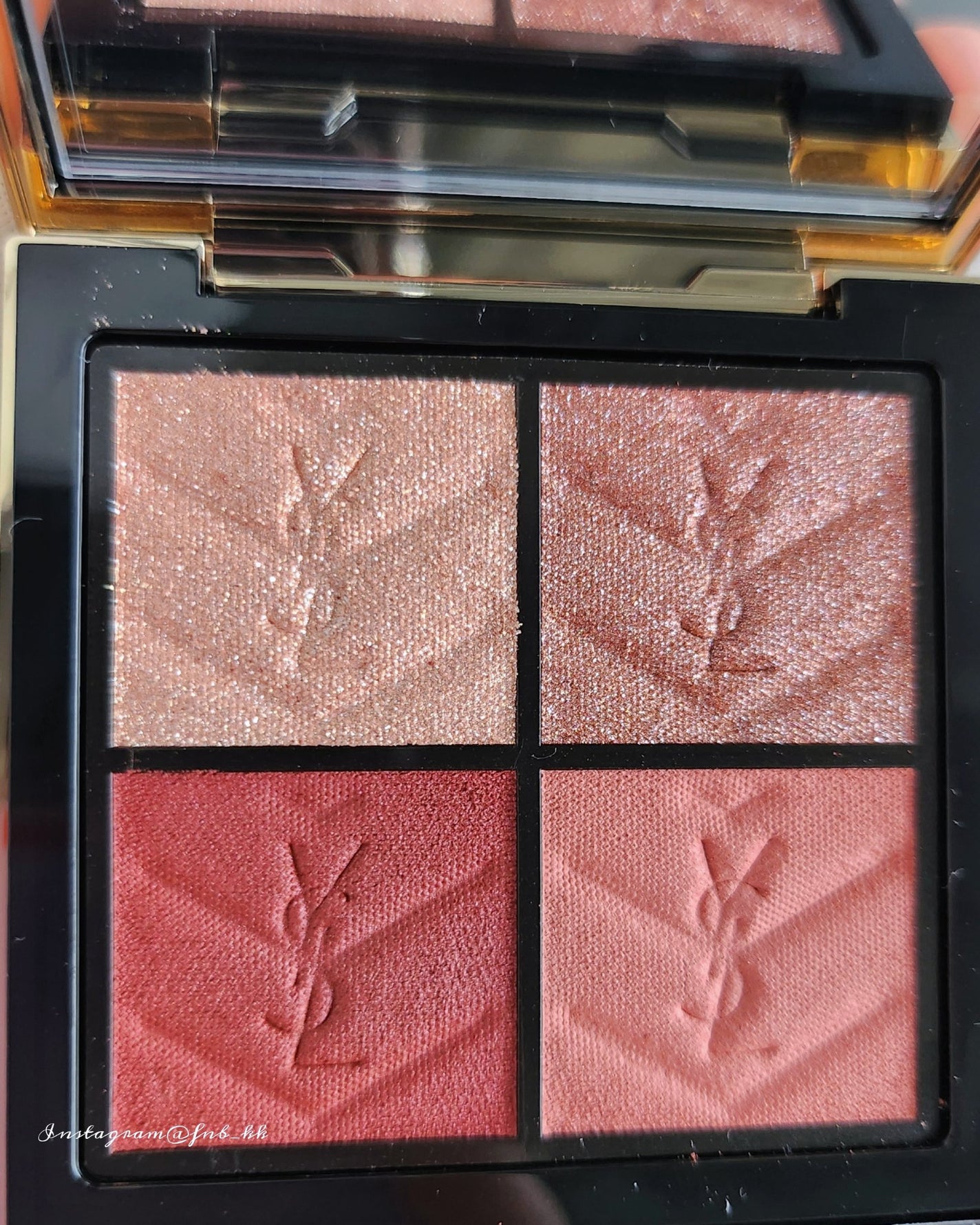 クチュール ミニ クラッチ/YVES SAINT LAURENT BEAUTE/アイシャドウパレットを使ったクチコミ(2枚目)