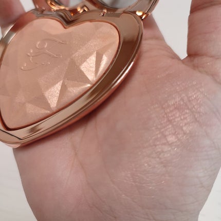 ラブ ライト ハイライター/Too Faced/パウダーハイライトを使ったクチコミ(3枚目)