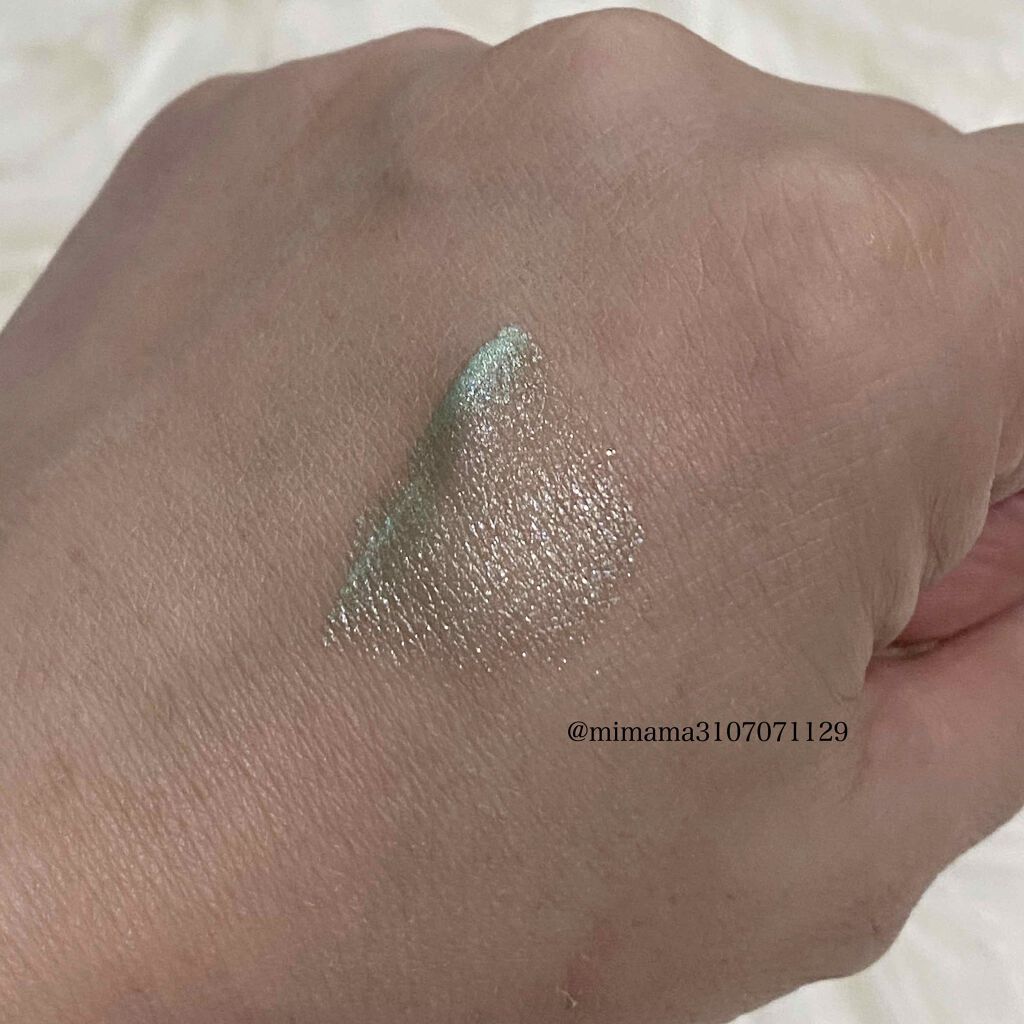 グロウ アイヴェール/ESPRIQUE/リキッドアイシャドウを使ったクチコミ（2枚目）