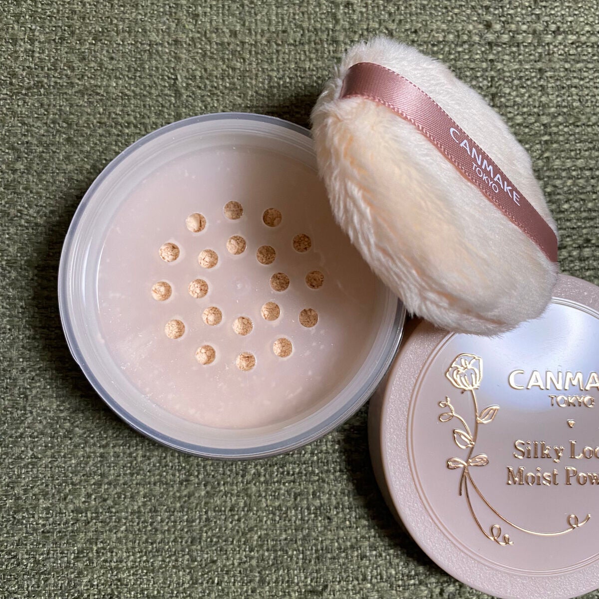 シルキールースモイストパウダー/キャンメイク/ルースパウダーを使ったクチコミ(2枚目)