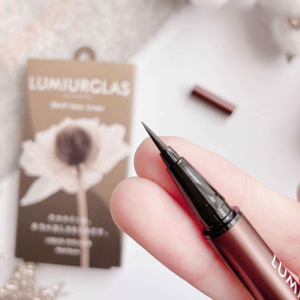 スキルレスライナー/LUMIURGLAS/リキッドアイライナーを使ったクチコミ(5枚目)